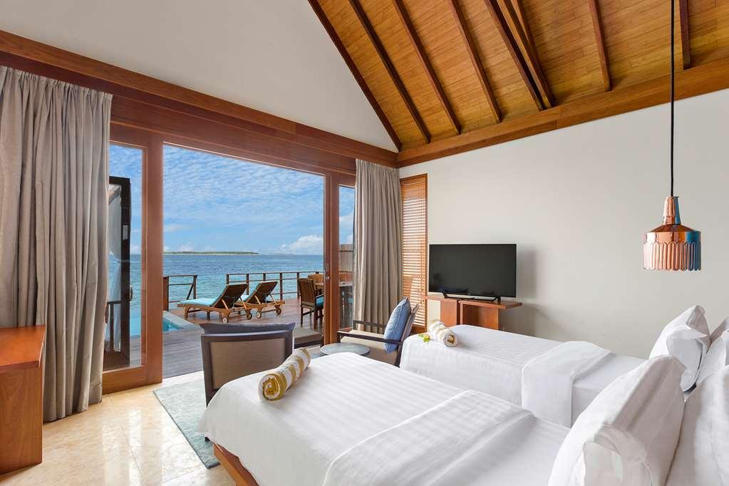 Furaveri Island Resort And Spa Muravandhoo Стая снимка