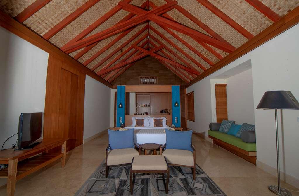 Furaveri Island Resort And Spa Muravandhoo Стая снимка